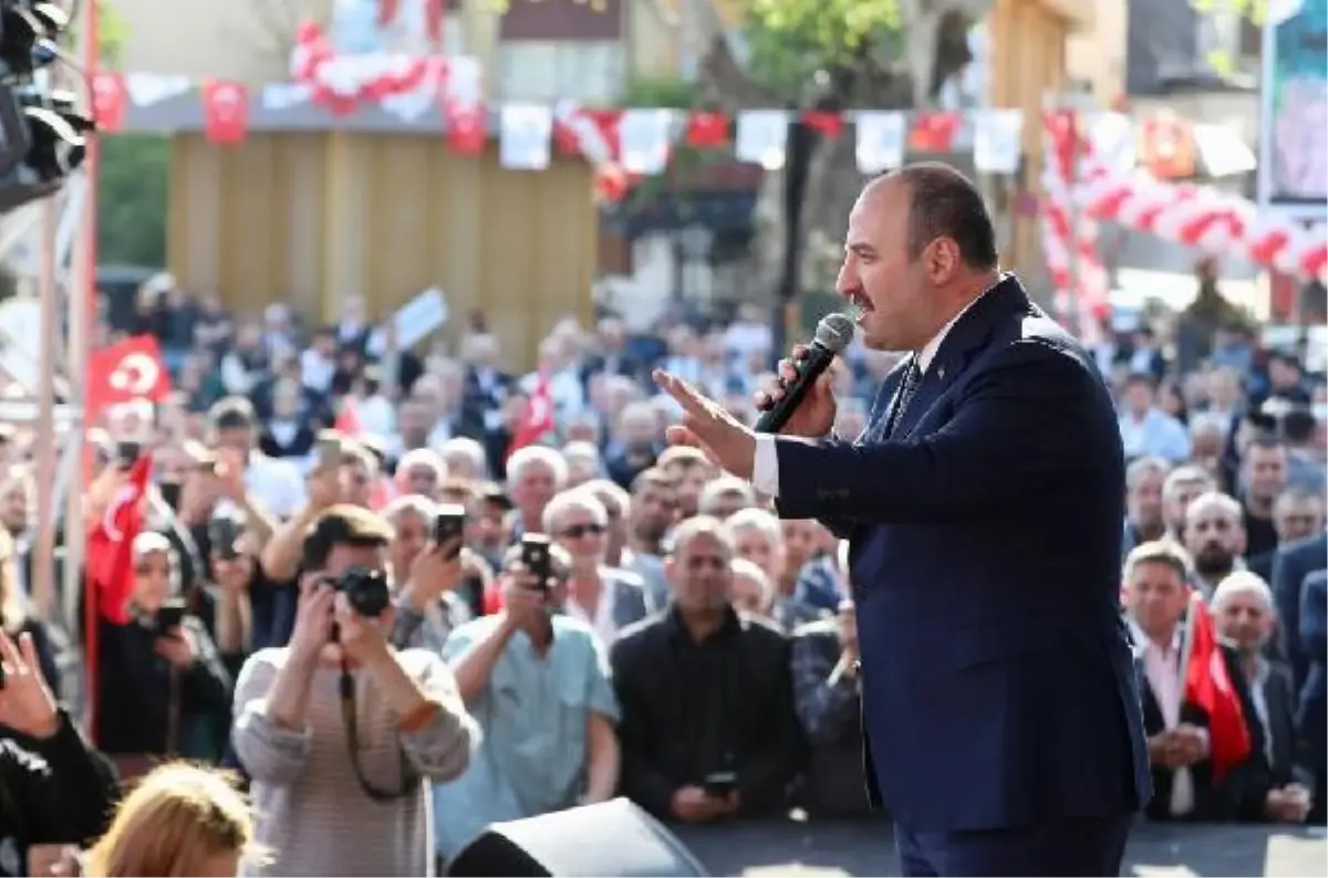 Bakan Varank: Karpuz dilimi bile bu kadar kolay dağıtılmaz