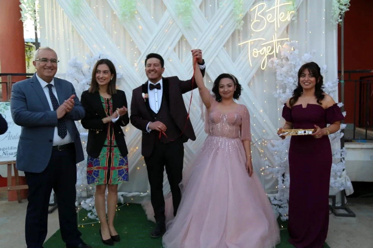 AK Partili Çameli Belediye Başkanı Cengiz Arslan\'ın oğlu Atalay Arslan nişanlandı