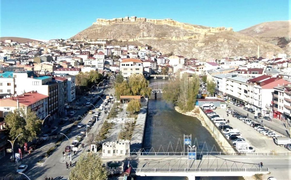 Bayburt\'ta mart ayında genel ticaret sistemine göre ihracat 10 bin dolar, ithalat 2 bin dolar oldu