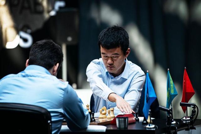 Ding Liren, Çin'in İlk Erkek Dünya Satranç Şampiyonu Oldu Ding Liren, Çin'in İlk Erkek Dünya Satranç Şampiyonu Oldu