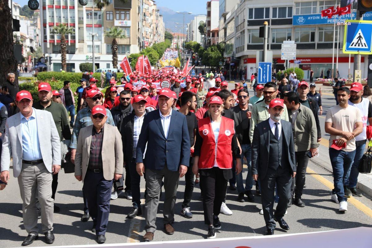 Efeler\'de 1 Mayıs Emek ve Dayanışma Günü kutlamaları yapıldı