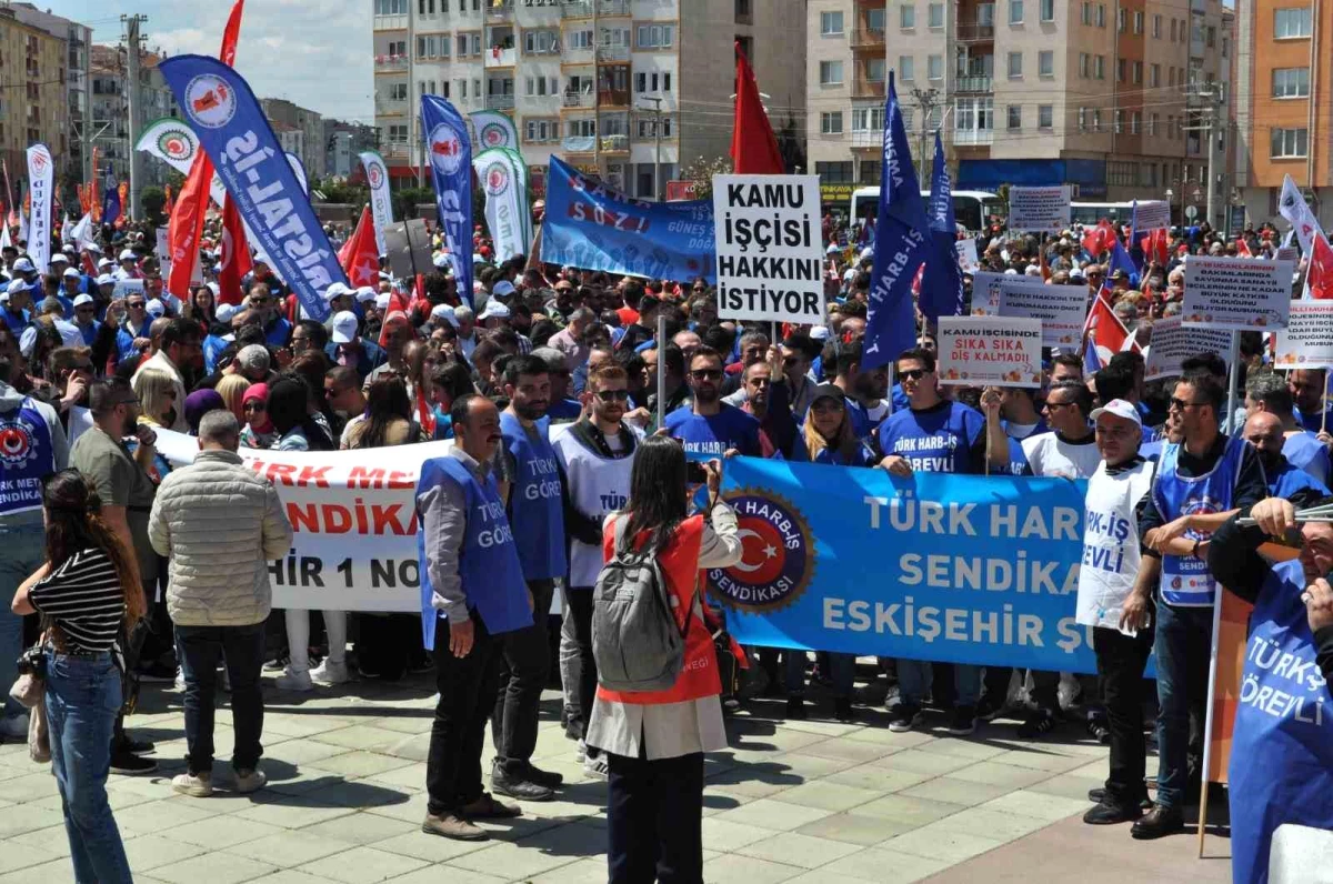 Eskişehir\'de 1 Mayıs İşçi Bayramı Kutlamaları