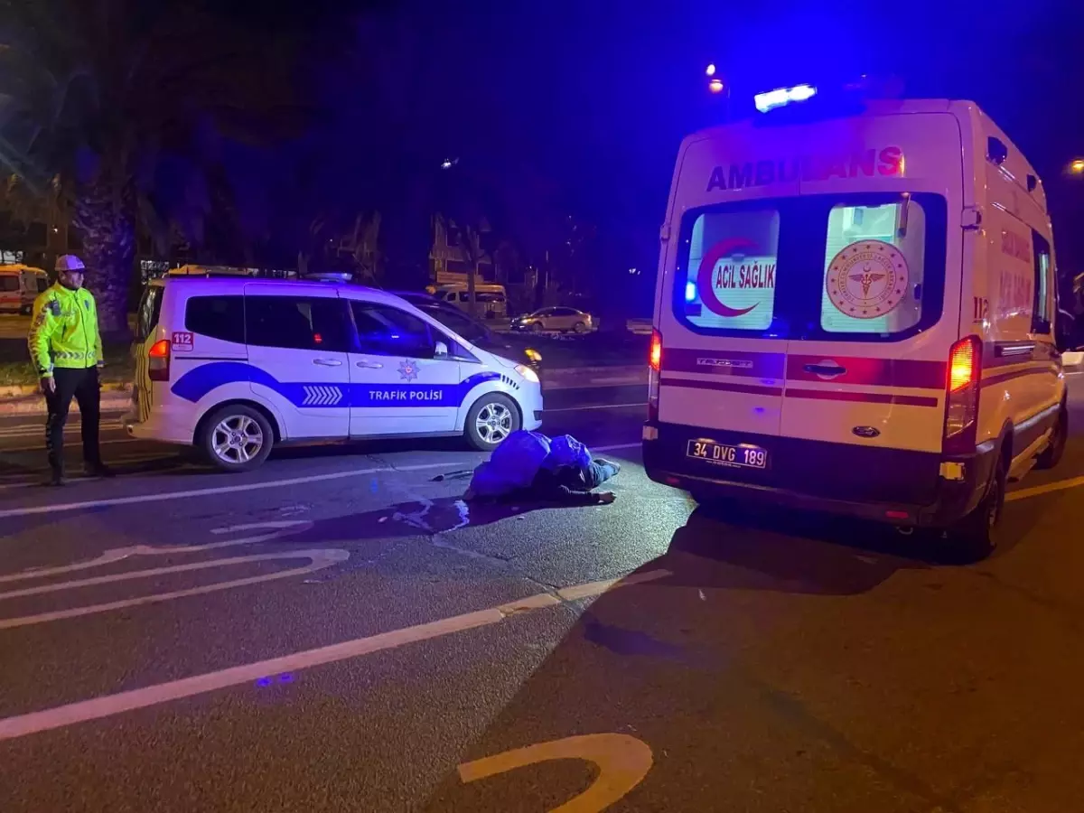 Fatihte Otomobil Çarpması Sonucu Yaya Hayatını Kaybetti