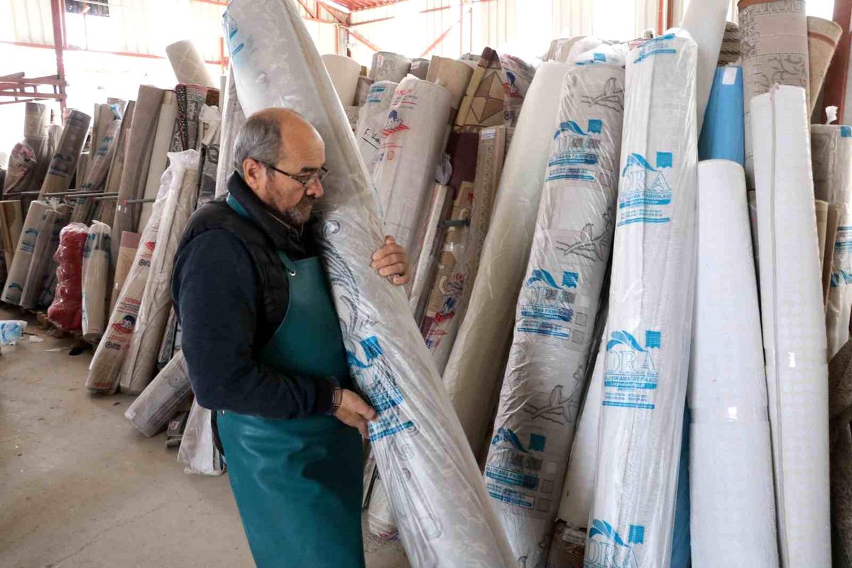 Kahramanmaraş\'ta Deprem Sonrası Halı Yıkama İşletmelerinde Yoğunluk