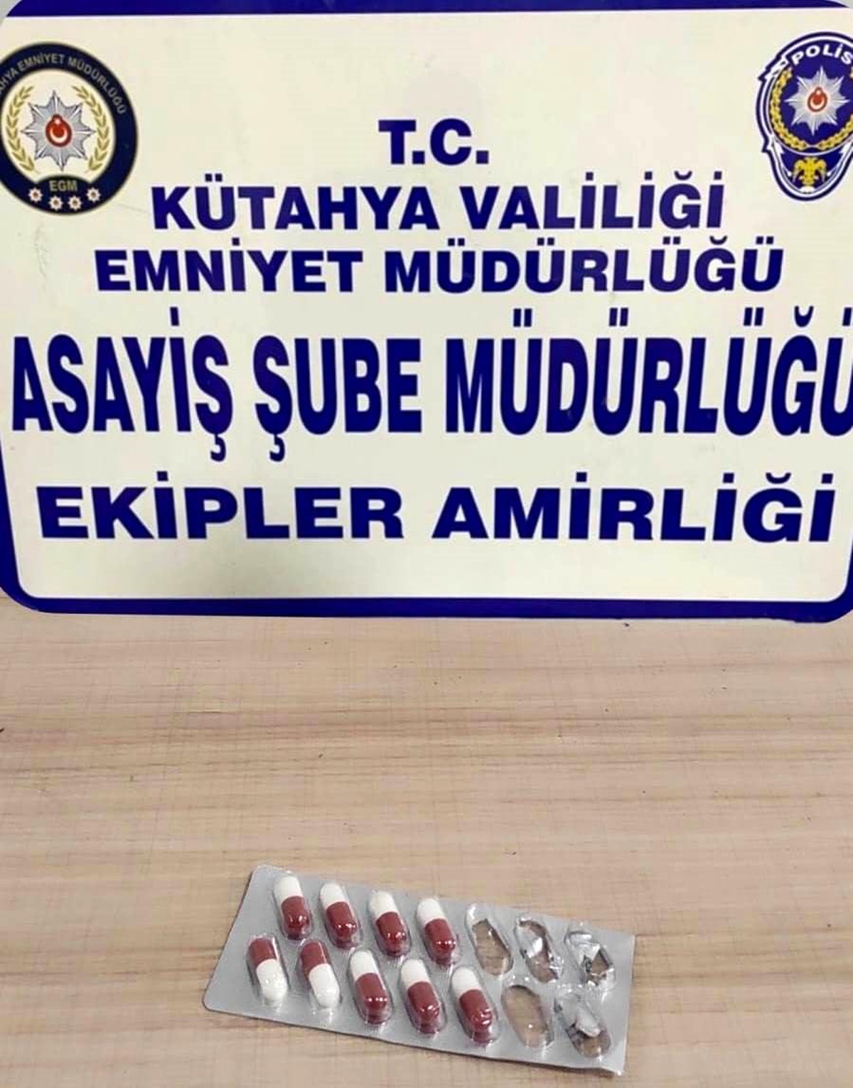 Kütahya\'da Şüpheli Araç ve Şahıslar Üzerinde Uygulama Yapıldı