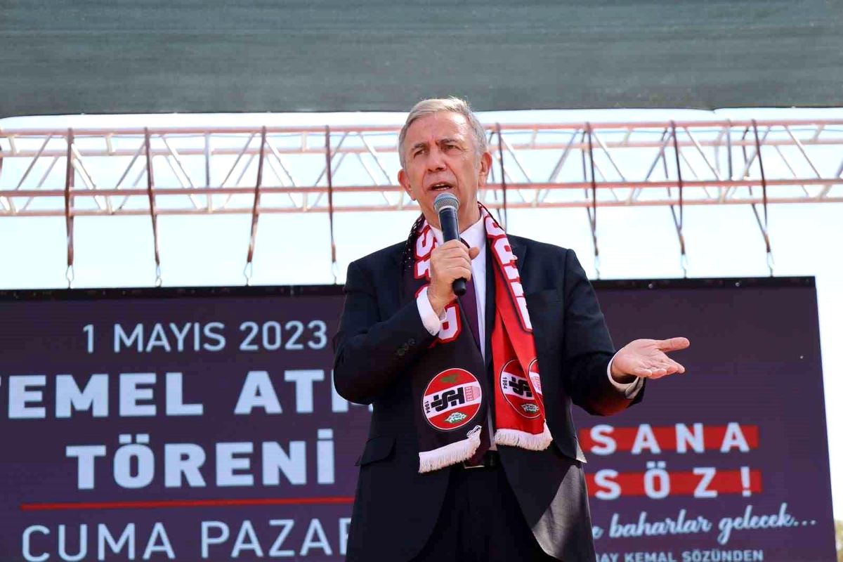 Mansur Yavaş: "Kandil\'deki şerefsizler elinde silah tutarken o İHA\'lar, SİHA\'lar satılır mı?"