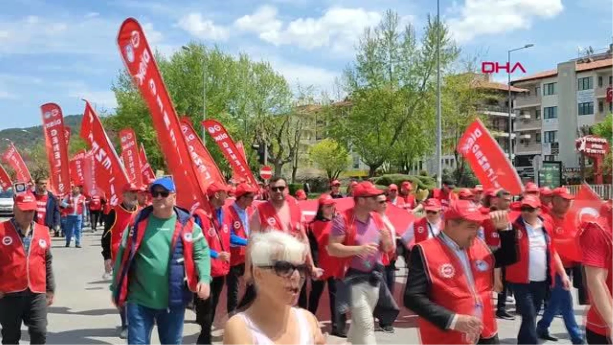Muğla\'da 1 Mayıs kutlamalarına binlerce kişi katıldı
