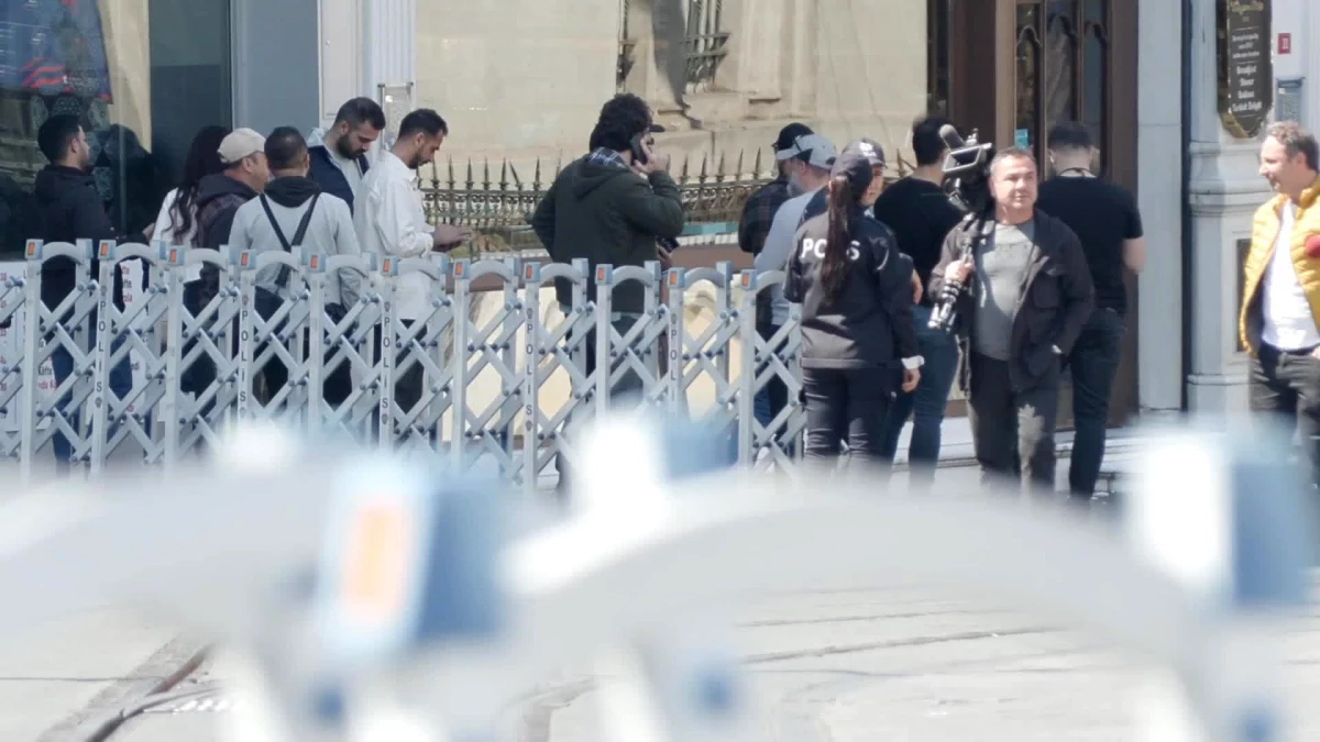 Taksim Meydanı ve çevresi güvenlik önlemleriyle çevrildi