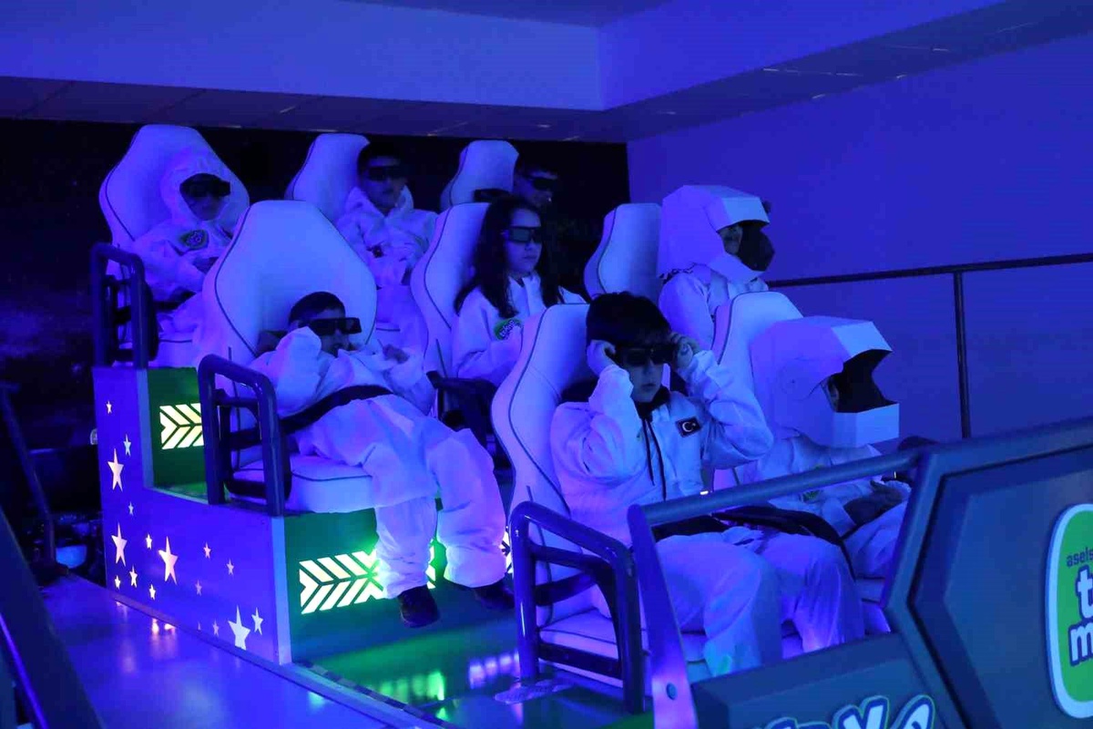 TEKNOFEST 2023\'te Çocuklar ASELSAN Tekno Macera Platformuna Yoğun İlgi Gösterdi