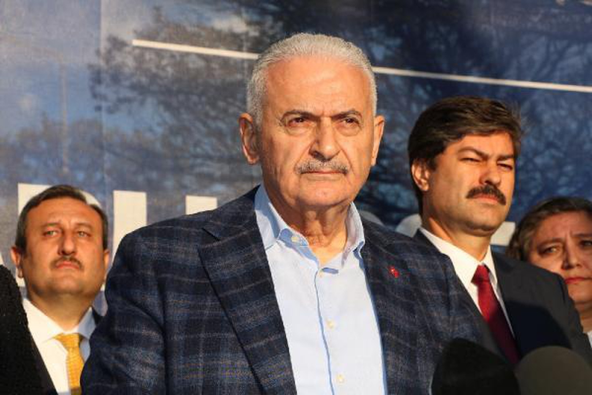 Binali Yıldırım: Bu seçimde terör örgütleri meşrulaştırılıyor