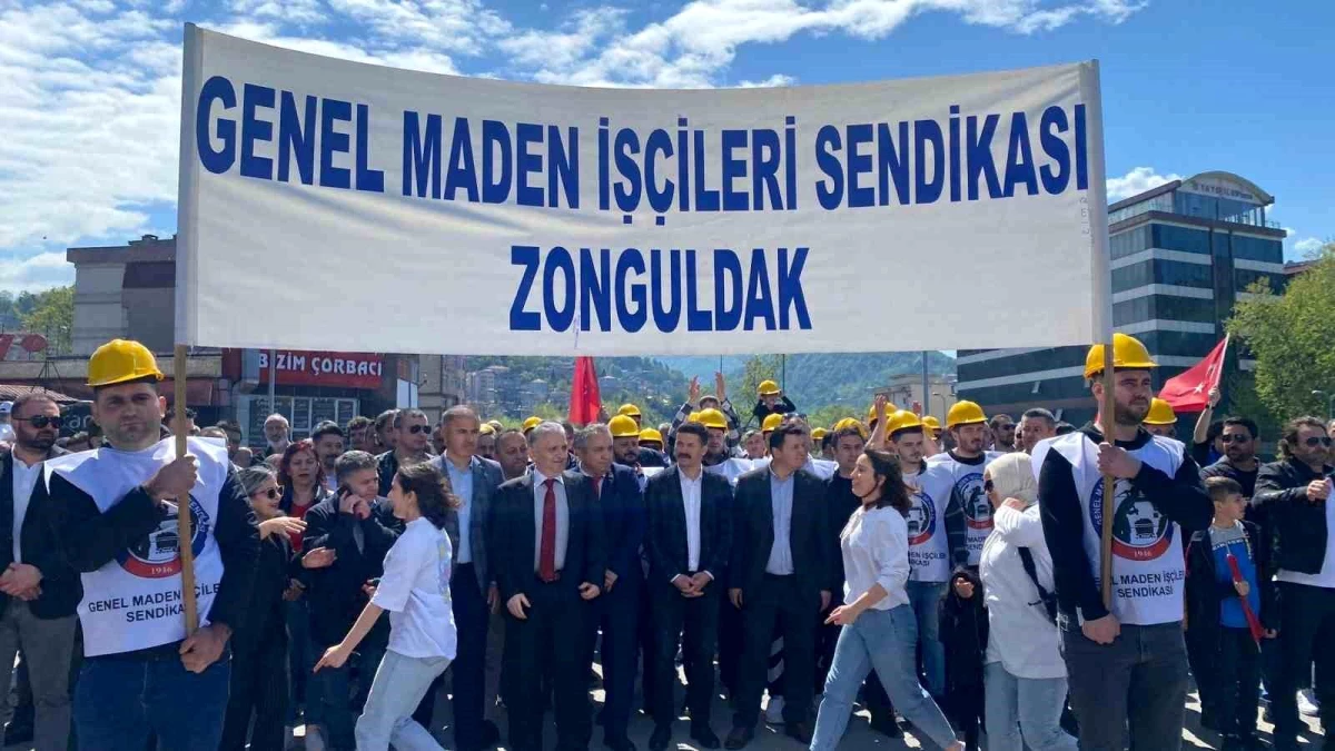 Zonguldak\'ta 1 Mayıs Emek ve Dayanışma Günü kutlamaları gerçekleştirildi