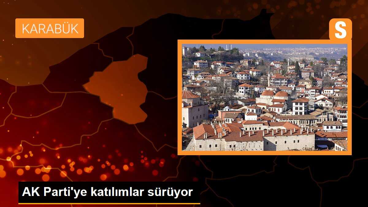 AK Partiye Katılımlar Devam Ediyor