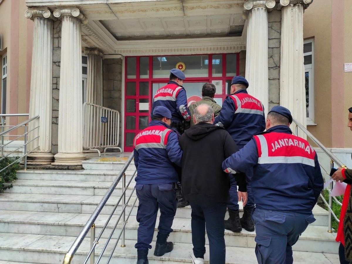 Aydın\'da Göçmen Kaçakçılığı Operasyonu: 3 Şahıs Yakalandı