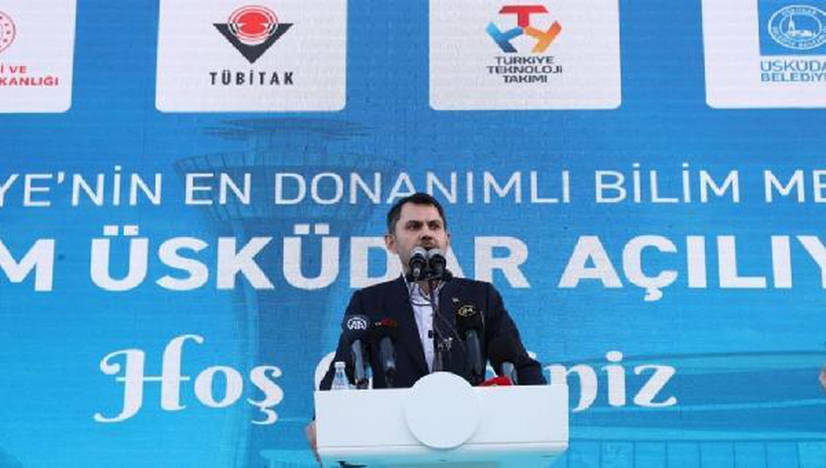 Çevre Bakanı Kurum: Gençlerimizin Teknofest\'e gitmesini engellemek için ellerinden geleni yaptılar
