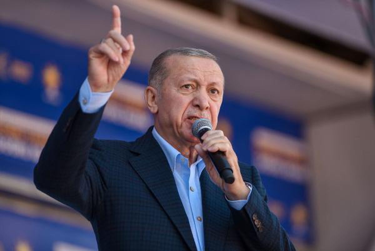 Erdoğan Antalya mitinginde konuştu: \'Kılıçdaroğlu\'nu cumhurbaşkanı adayı olarak karşımıza diken bir mekanizma var\'