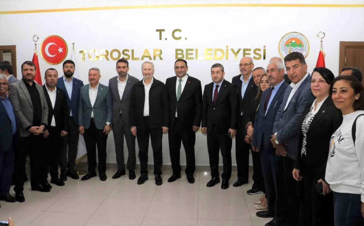 Zafer Çağlayan Mersin\'de seçim çalışmalarına başladı