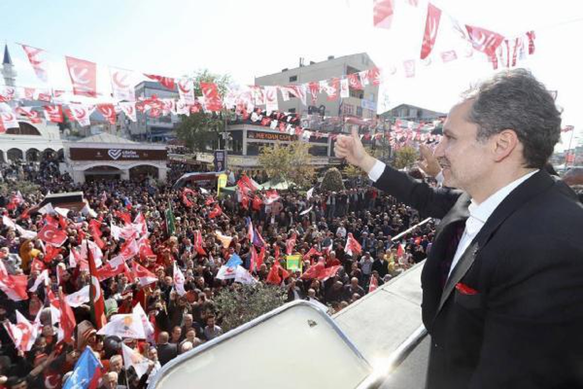 Yeniden Refah Partisi Genel Başkanı Fatih Erbakan: \'Bir oy Erdoğan\'a bir oy Erbakan\'a vereceğiz\'