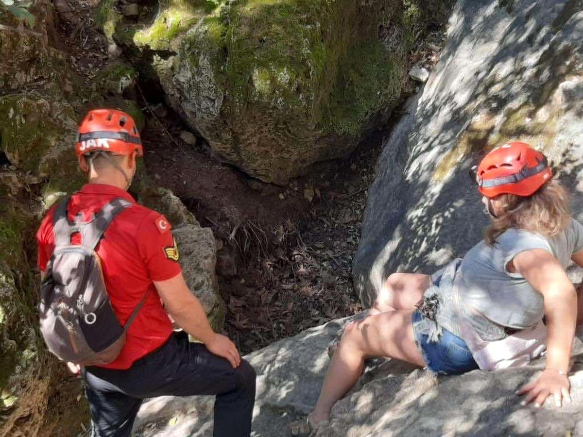 Muğla\'da kaybolan kadın JAK timi tarafından bulundu