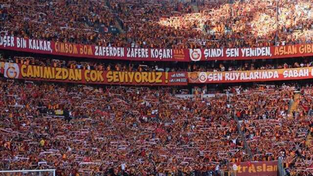 Harekete geçtiler! Galatasaray'dan taraftarı önünde idman kararı Harekete geçtiler! Galatasaray'dan taraftarı önünde idman kararı