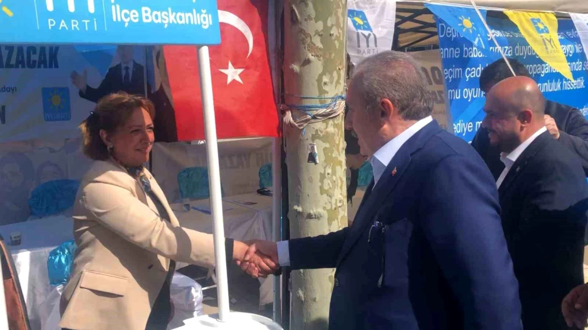 TBMM Başkanı Mustafa Şentop Tekirdağ\'da seçim stantlarını ziyaret etti