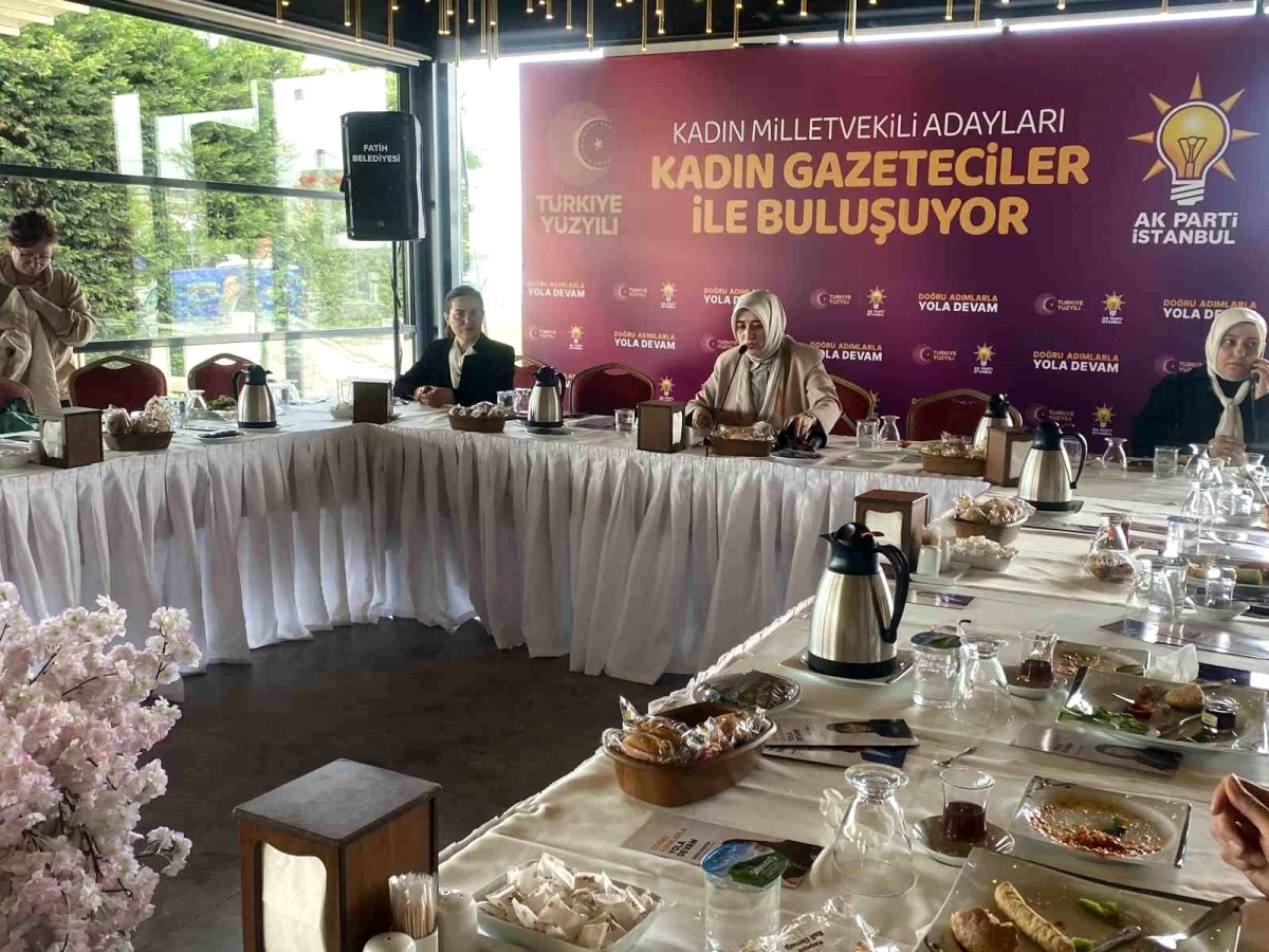 AK Parti Kadın Milletvekili Adayları Kadın Gazetecilerle Buluştu