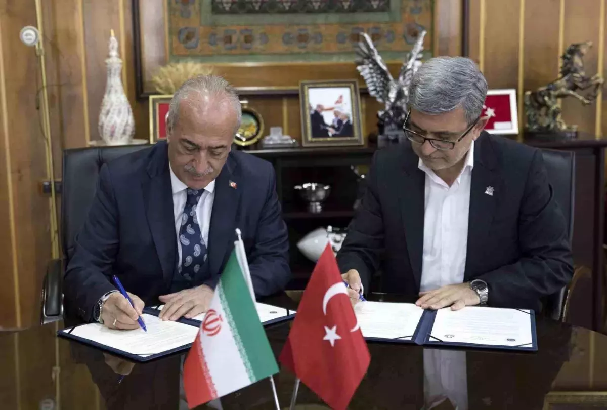 İran Urmia Üniversitesi Rektörü Atatürk Üniversitesi\'ni ziyaret etti