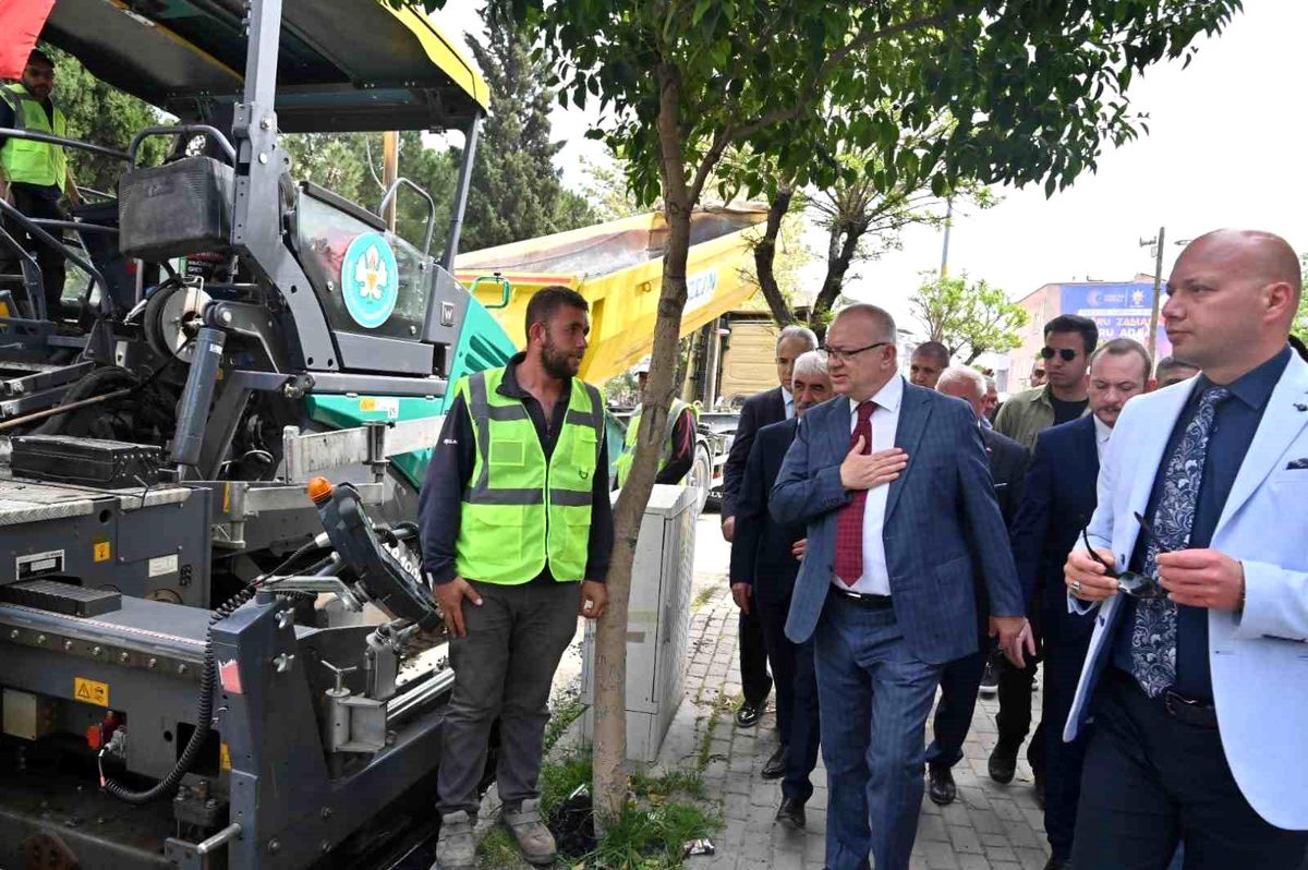Manisa Büyükşehir Belediye Başkanı Cengiz Ergün, Soma\'da yatırımları inceledi