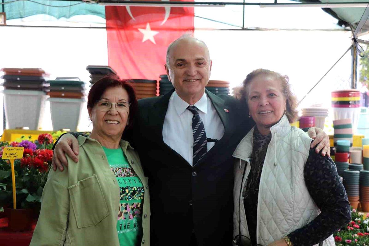 Düzce Belediye Başkanı Dr. Faruk Özlü Esnaf Ziyareti Gerçekleştirdi