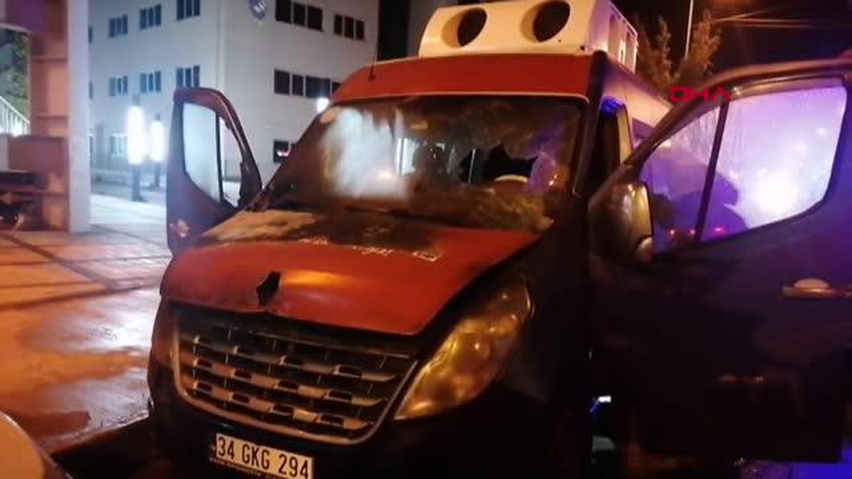 CHP Seçim Aracı Silivri\'de Yandı