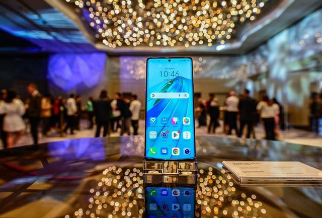 Çinli Akıllı Cihaz Üreticisi Honor, İstanbul'da Yeni Cep Telefonunu Tanıttı Çinli Akıllı Cihaz Üreticisi Honor, İstanbul'da Yeni Cep Telefonunu Tanıttı