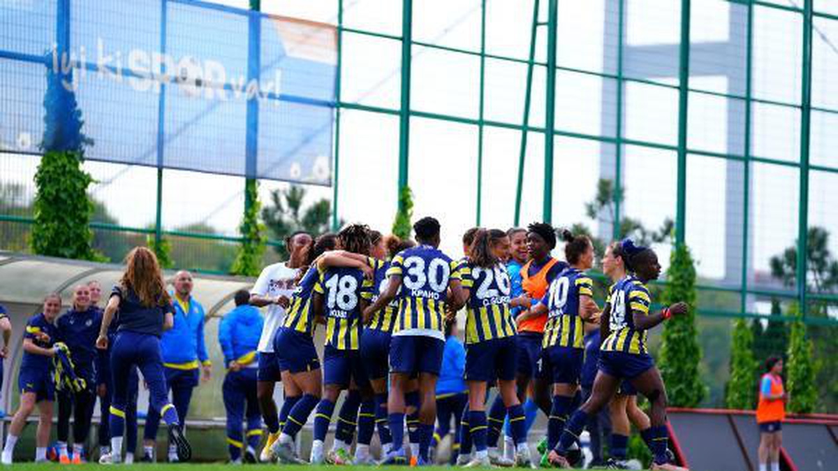 Fenerbahçe Kadın Futbol Takımı, Play-Off\'ta galibiyetle başladı
