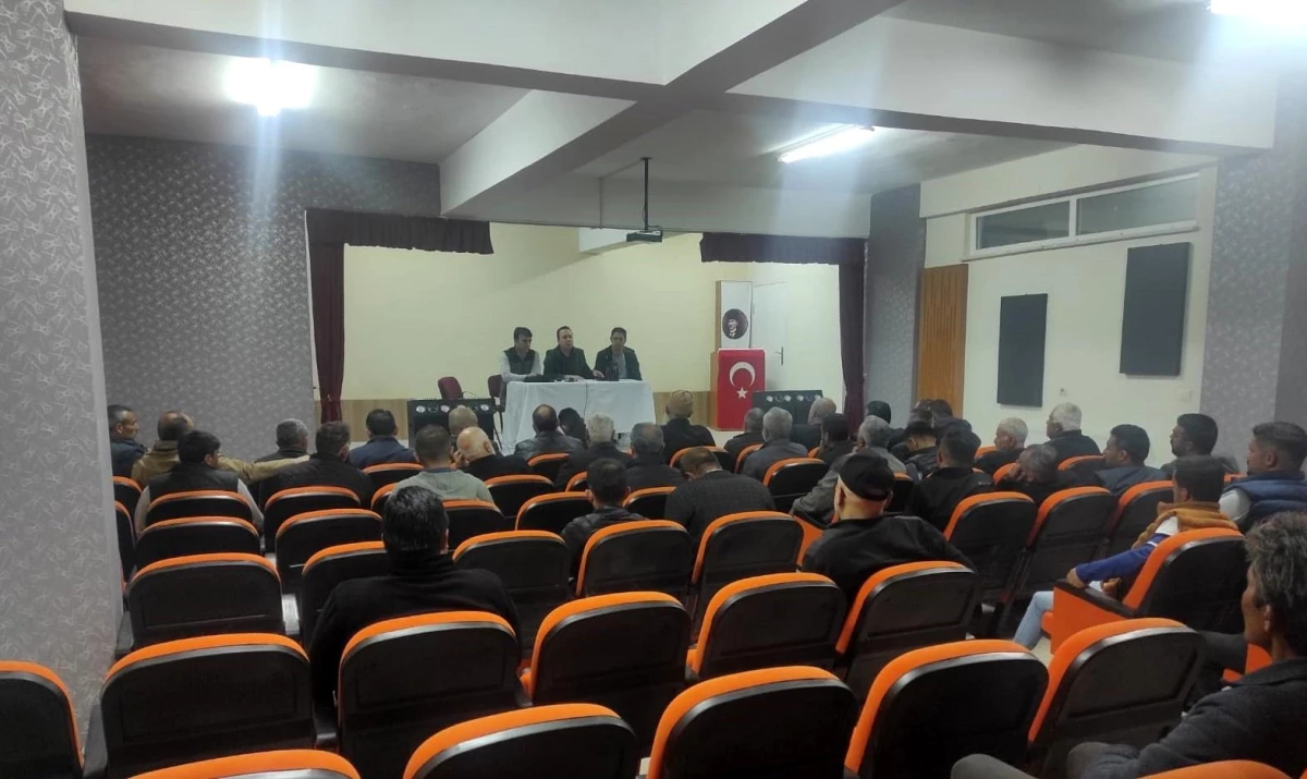 Sivas\'ta Orman Köylülerine Ferdi Kredi Bilgilendirme Toplantısı Yapıldı