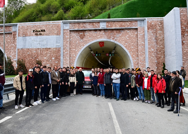 Güzargahtaki 90 viraj ortadan kalktı! Türkiye'nin ve Avrupa'nın en uzun tüneli bugün açılıyor