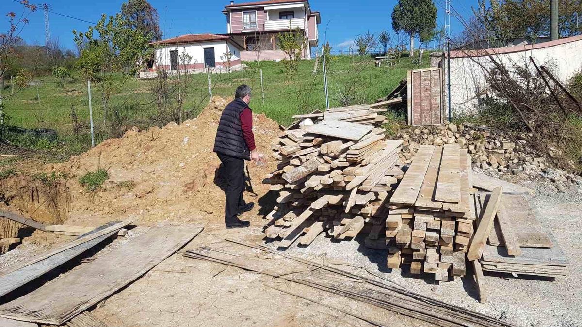 Safranbolu\'da İnşaat Alanından 2 Ton Demir ve Kilit Çalındı