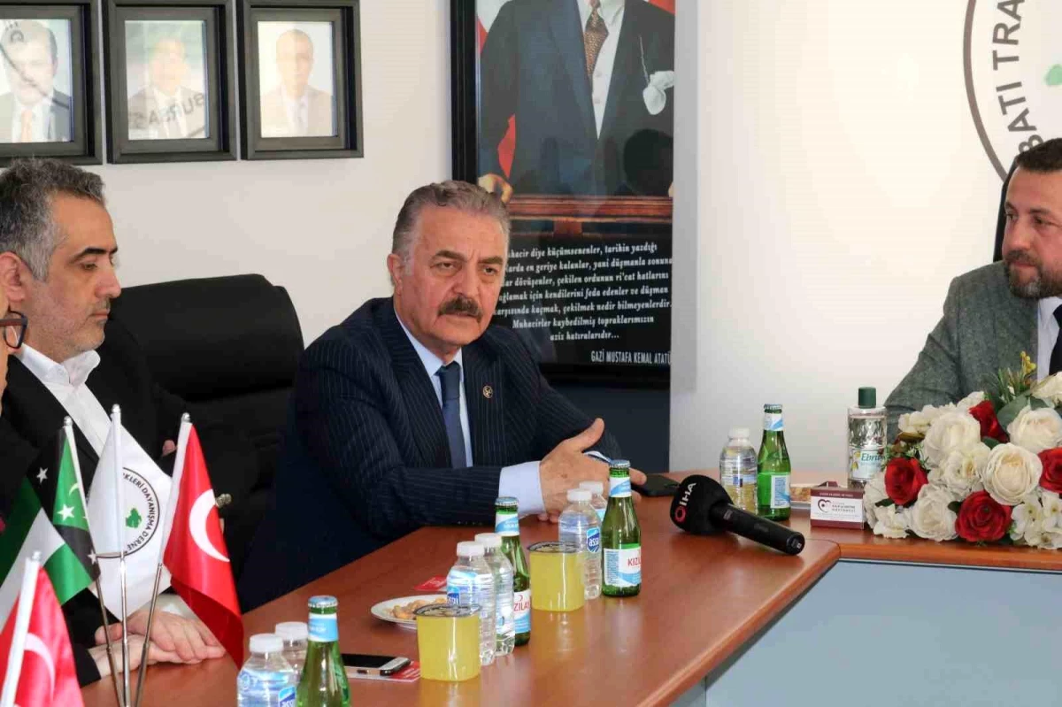 MHP Genel Sekreteri İsmet Büyükataman, HDP\'nin 360 milyon lira hazine yardımını eleştirdi