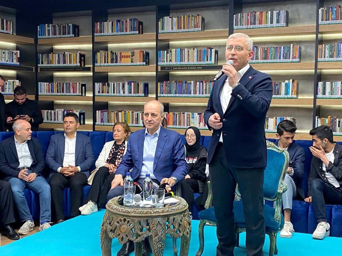 AK Parti Genel Başkanvekili Numan Kurtulmuş Üsküdarda Gençlerle Buluştu