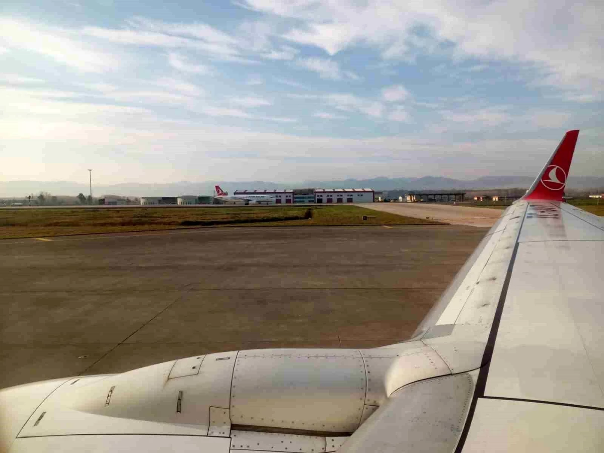 Türk Pilotlar Samsun-Çarşamba Havalimanında Uçuş Eğitimi Alıyor