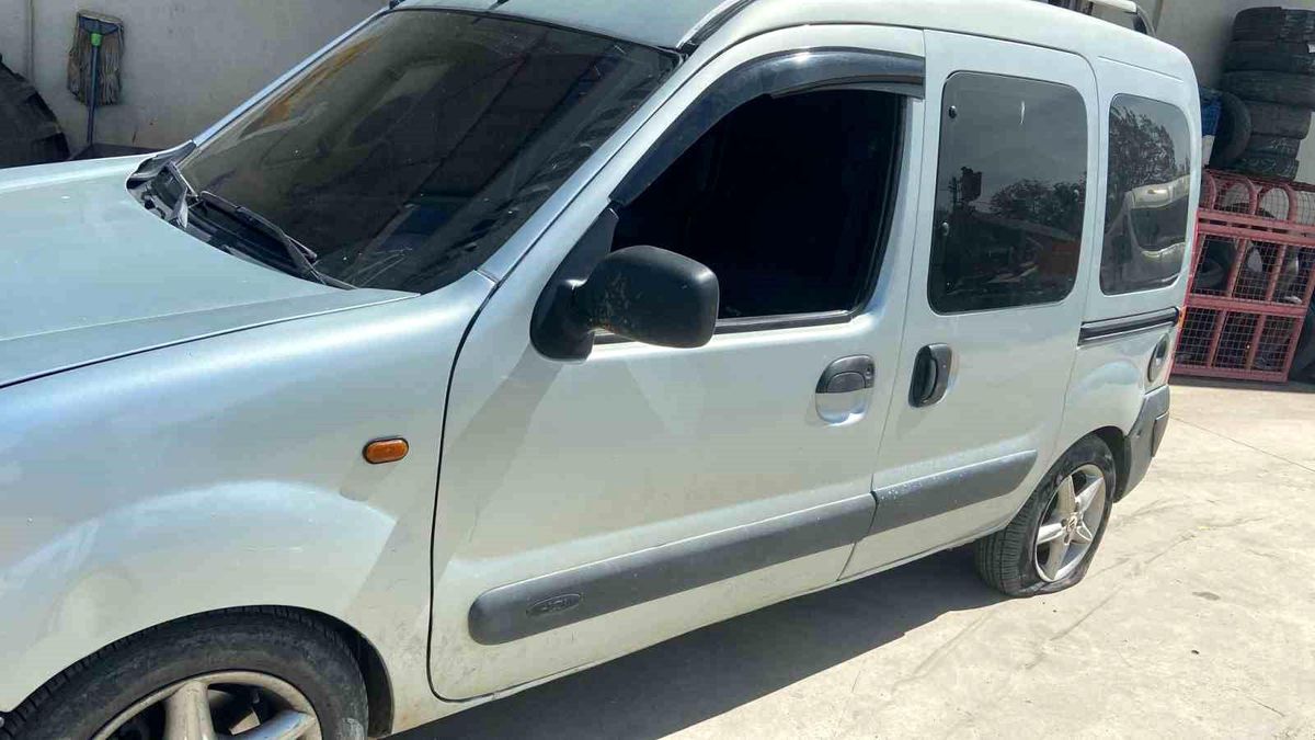 Antalya\'da Yolu Kesilen Kişi Av Tüfeğiyle Yaralandı