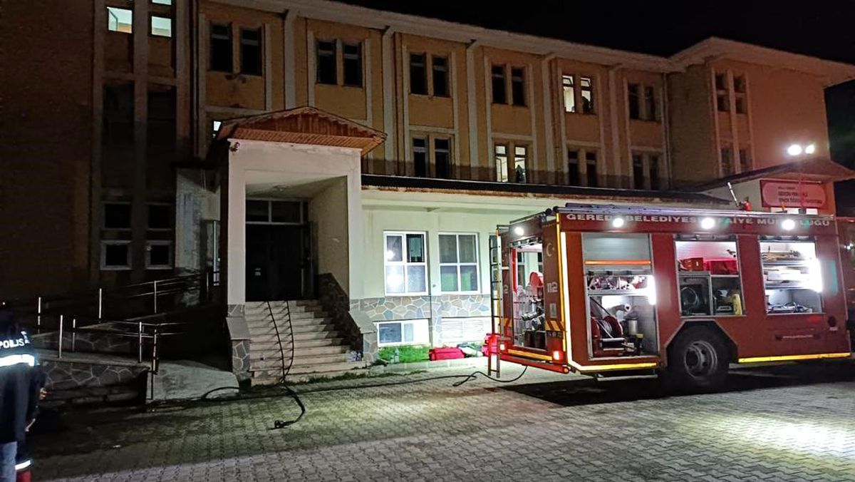 Boluda öğrenci yurdunda çıkan yangın korkuttu