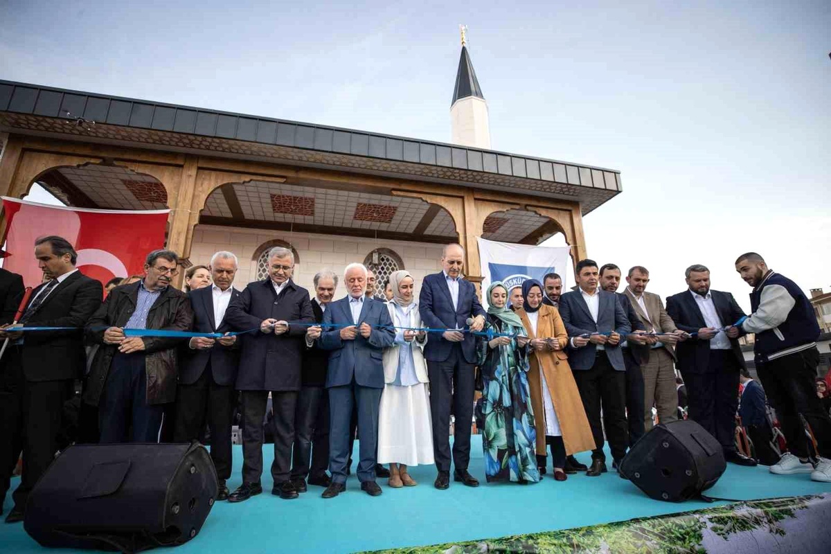 AK Parti Genel Başkanvekili Numan Kurtulmuş: "Bu millet Recep Tayyip Erdoğan\'ı 14 Mayıs\'ta da yalnız bırakmaz"