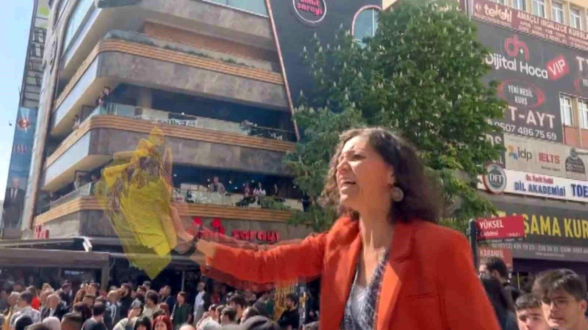 Ankara\'da Bağımsız Milletvekili Adayının Seçim Çalışmaları Sırasında Gerginlik Yaşandı