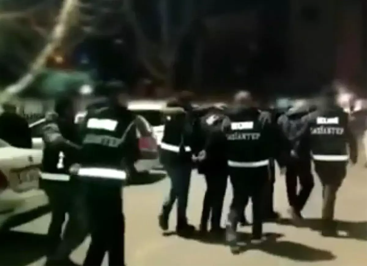 Gaziantep\'te Kaçakçılık Operasyonları: 38 Şüpheli Yakalandı