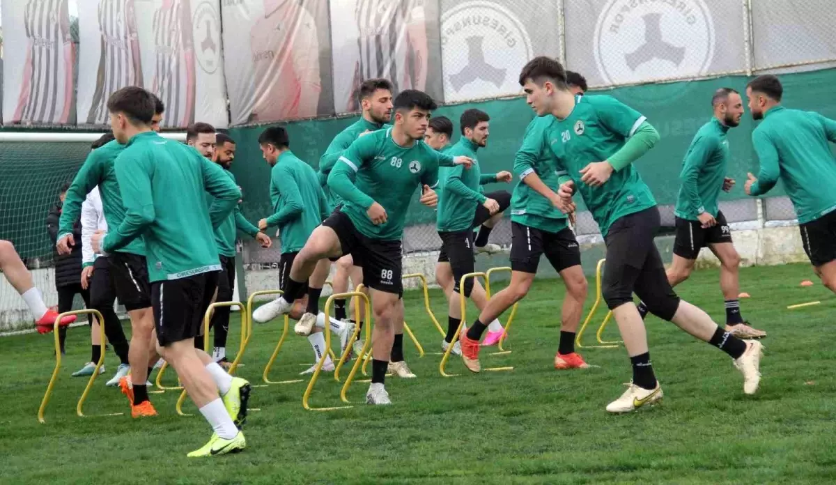 İrfan Buz, Giresunspor\'un yeni teknik direktörü olarak göreve başladı