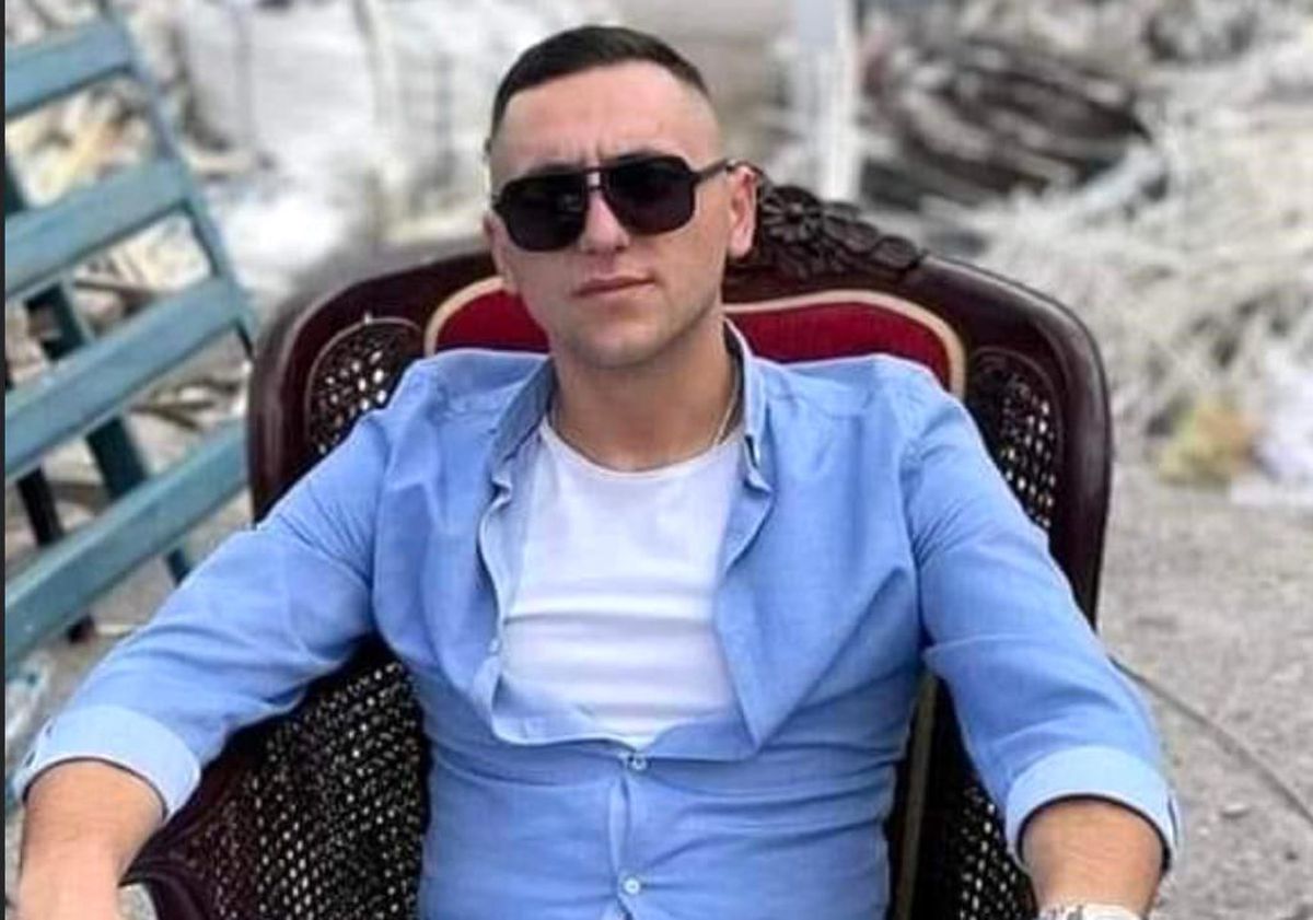 Eskişehir\'de Göğsünden Bıçakla Yaralanan Genç Hayatını Kaybetti