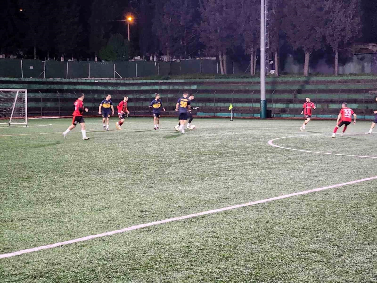 Gölcük Belediyesi 22. Geleneksel Futbol Turnuvası Başladı