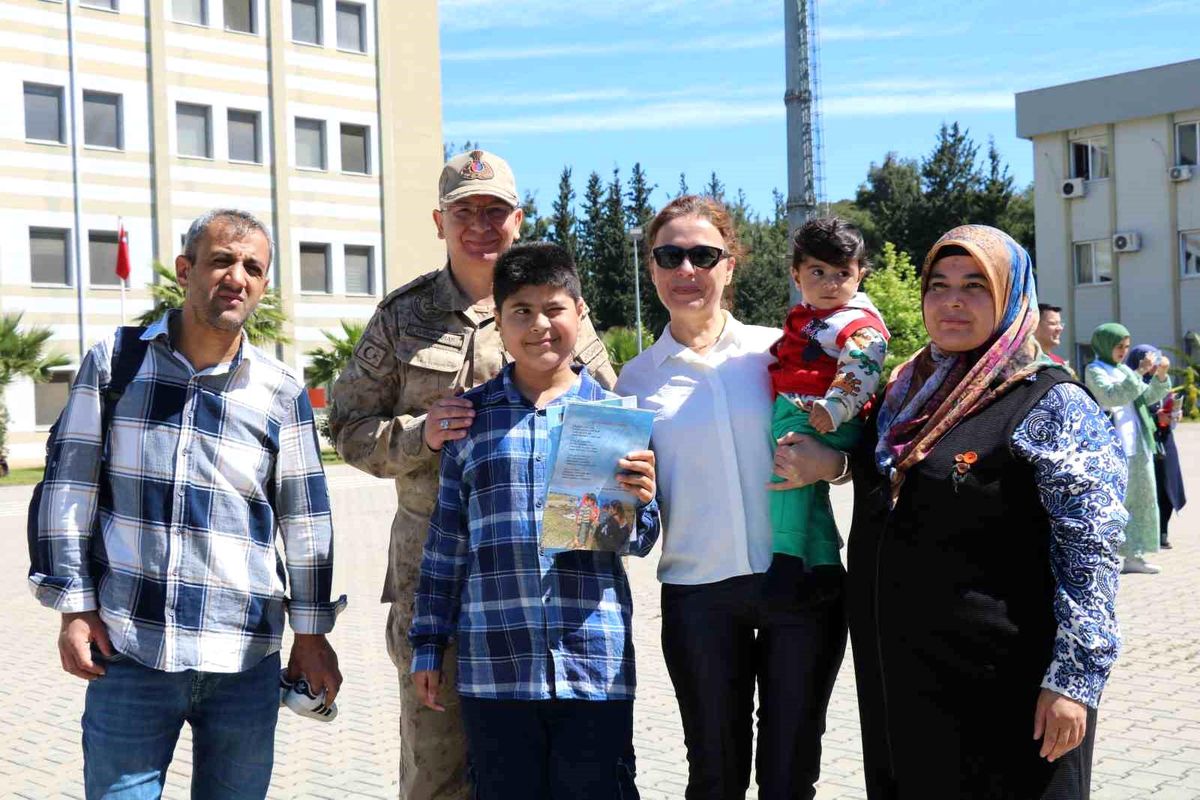 Osmaniye İl Jandarma Komutanlığı Özel Çocukları Ağırladı