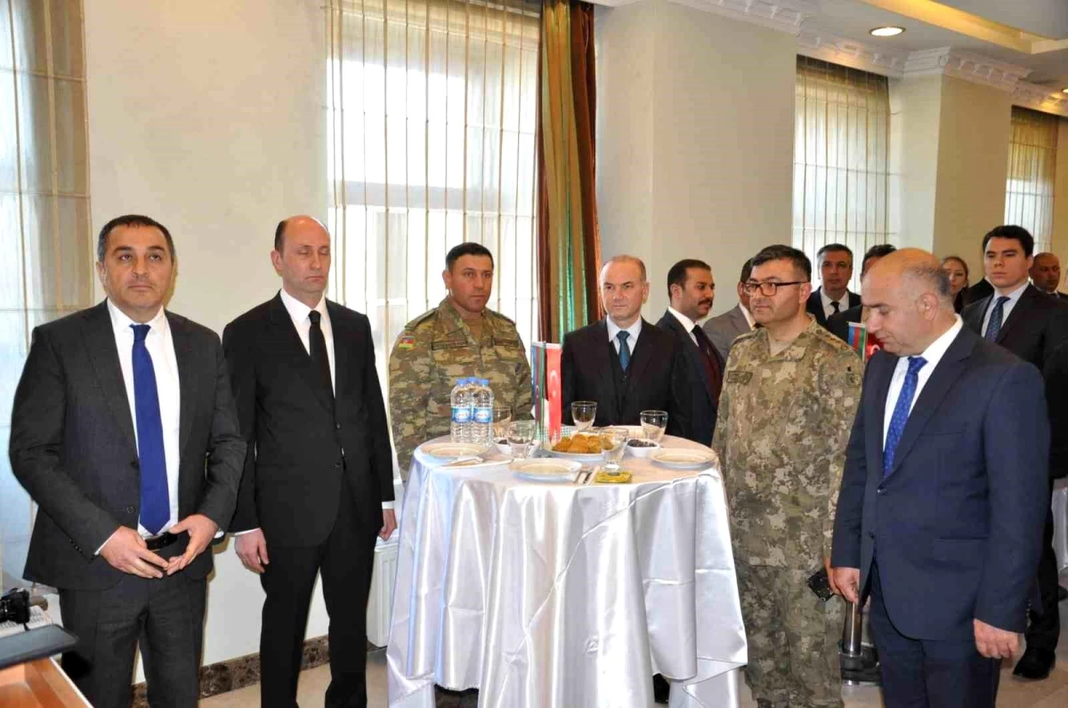 Haydar Aliyev\'in 100. doğum günü anma programı Kars\'ta düzenlendi