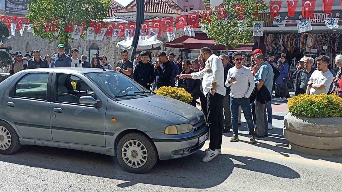 Bolu\'da emekli polis sürücü silah çekti iddiasıyla polise haber verdi
