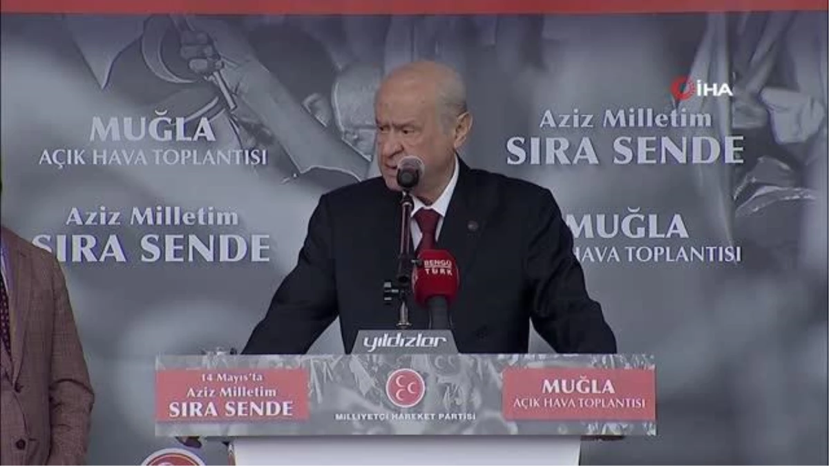 MHP Genel Başkanı Bahçeli açık hava toplantısında halka hitap etti