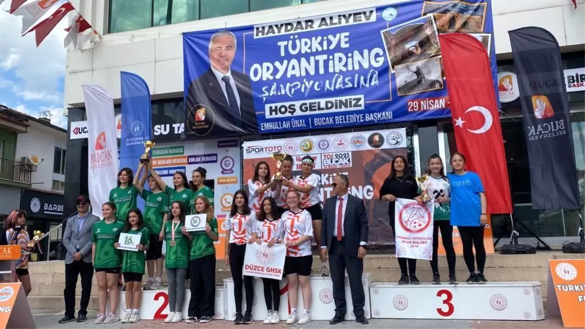 Düzce Gençlik ve Spor Müdürlüğü Oryantiring Şampiyonasında 2 kupa ve 12 madalya kazandı